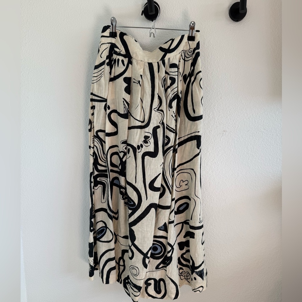 Abstract Black and Cream Linen Skirt